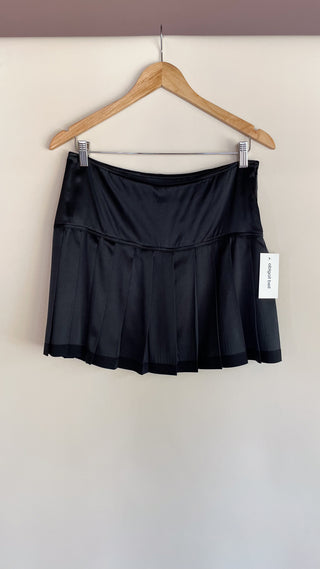 1990s/00s Cynthia Steffe Pleated Silk Mini Skirt, Made in USA (8)