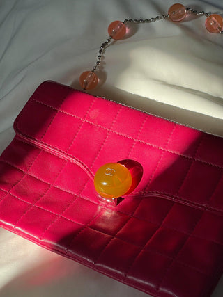 2000s Chanel Magenta Quilted Lambskin Lucite Hinge and Chain Strap Bag, Made in France