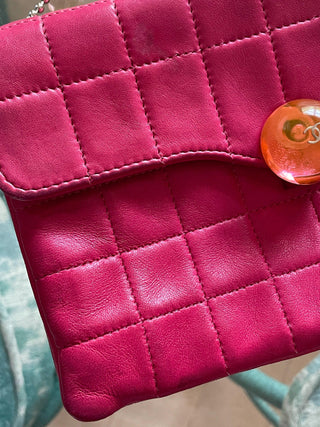 2000s Chanel Magenta Quilted Lambskin Lucite Hinge and Chain Strap Bag, Made in France