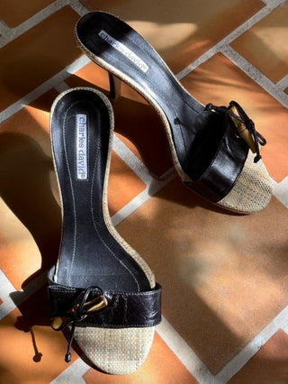 2000s Bamboo Bow Kitten Heels, Made in Spain (7)