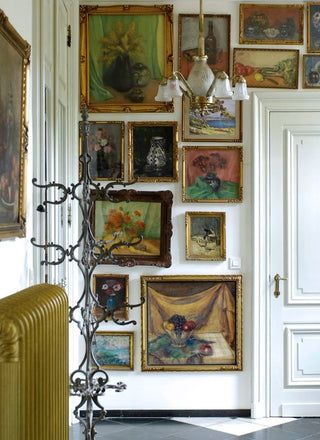 The Ultimate Guide to Creating a Gallery Wall