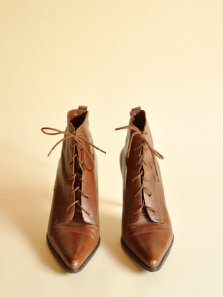 Pointed Toe Lace-up Ankle Boots, Made in Brazil (8.5)