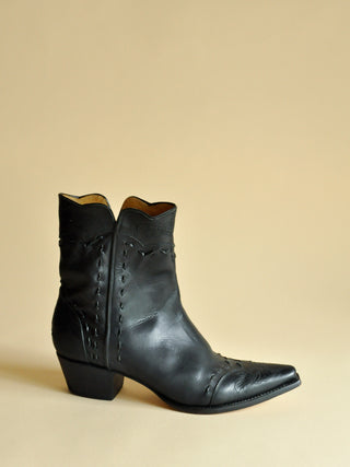 Charlie Horse Stitched Black Ankle Boots, Made in Brazil (10)