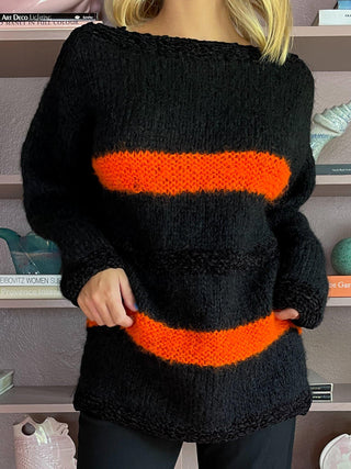1980s-90s Oversized Wool Blend Sweater, Made in Italy (M)