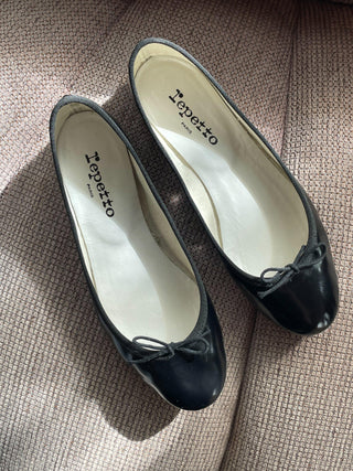 Repetto Black Ballet Flats with Removable Tassels, Made in France (39.5)